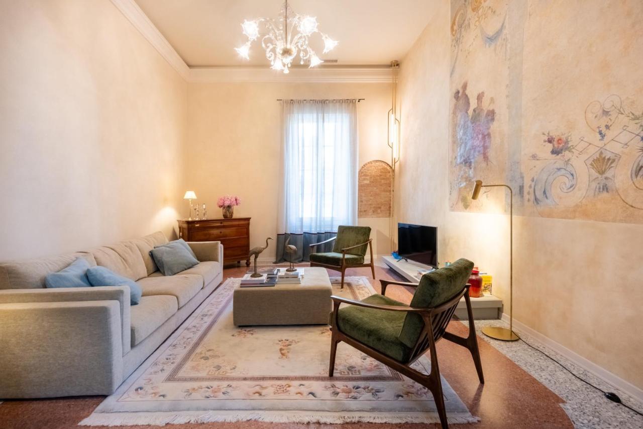 Palazzo Borgoloco Apartman Velence Kültér fotó