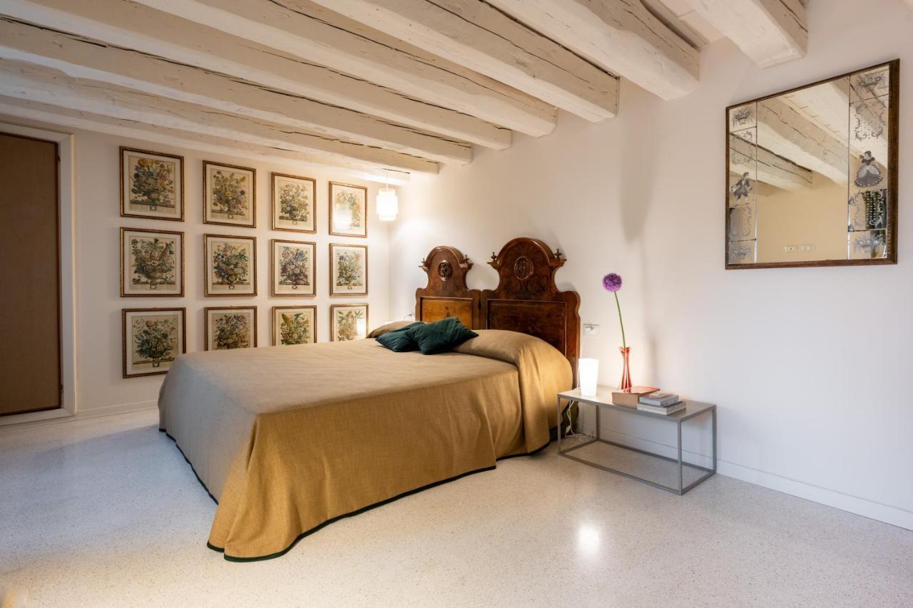 Palazzo Borgoloco Apartman Velence Kültér fotó
